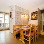 2* Avec Balcon Et Wifi - Fr-1-343-235 * 霞慕尼